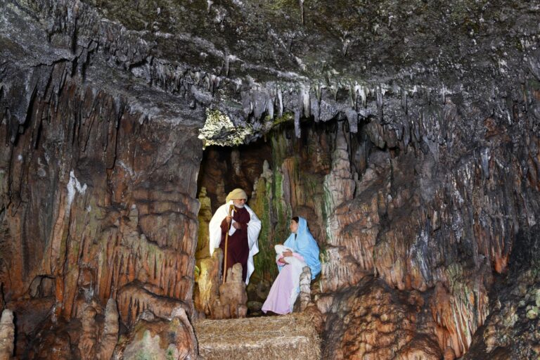 Grotte di Castellana (BA) – Per 4 giorni il Presepe Vivente a 70 metri di profondità