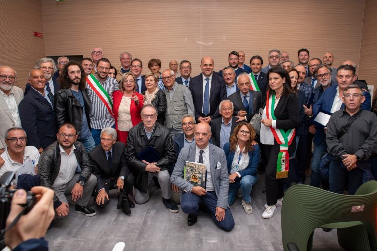 La Regione Puglia conferisce un riconoscimento alle Pro Loco più longeve